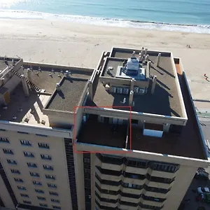 Apartamento Atico Primera Linea De Playa., Cádiz